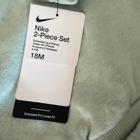 Nike Kids' Mint Green Sweatshirt and Jogger Set nwt - Picture 8 of 8